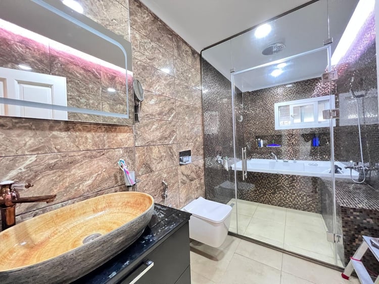 1kiralik-kalabalık-aileler-icin-uygun-villa-villa-gulistan- (28).jpeg