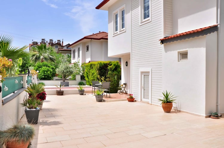 1yazlik-tatil-villasi-villa-london- (3).jpg