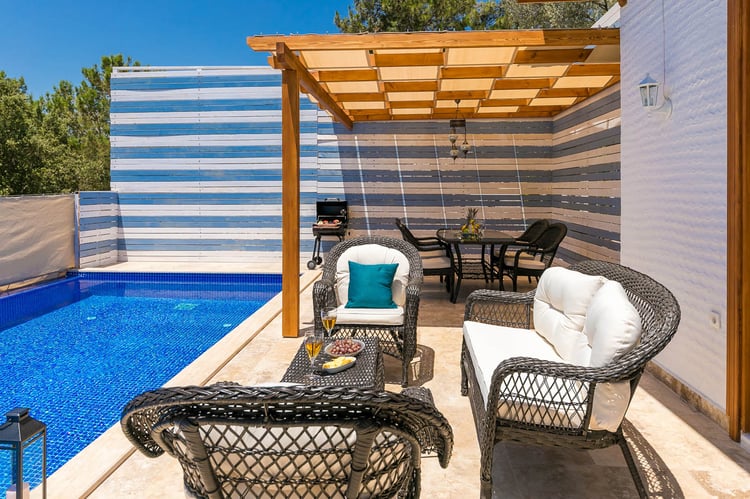 1kiralik-yazlik-tatil-villasi-villa-sunset-three- (10).jpg