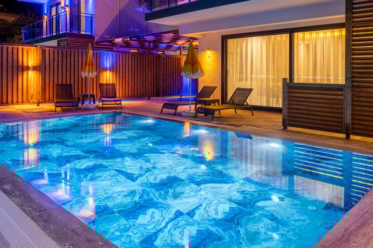 1kiralik-yazlik-tatil-villasi-villa-savaya-two- (7).jpg