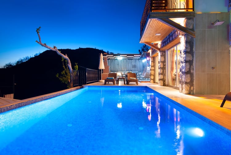 1kiralik-tatil-villasi-villasaten- (17).jpeg