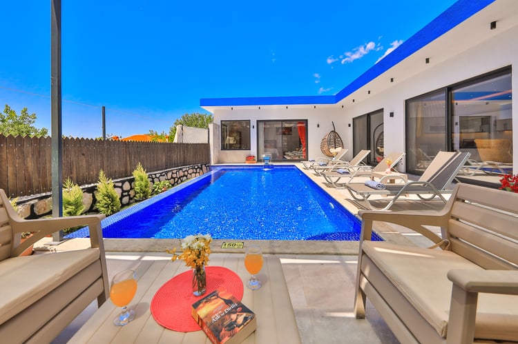 1jakuzili-kiralik-villa-villa-cancan- (5).jpg