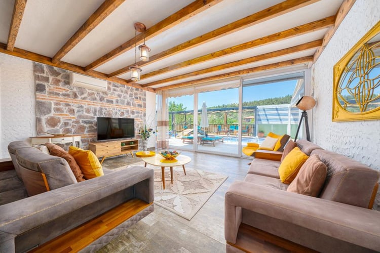 1kiralik-yazlik-villa-villa-stella- (20).jpg