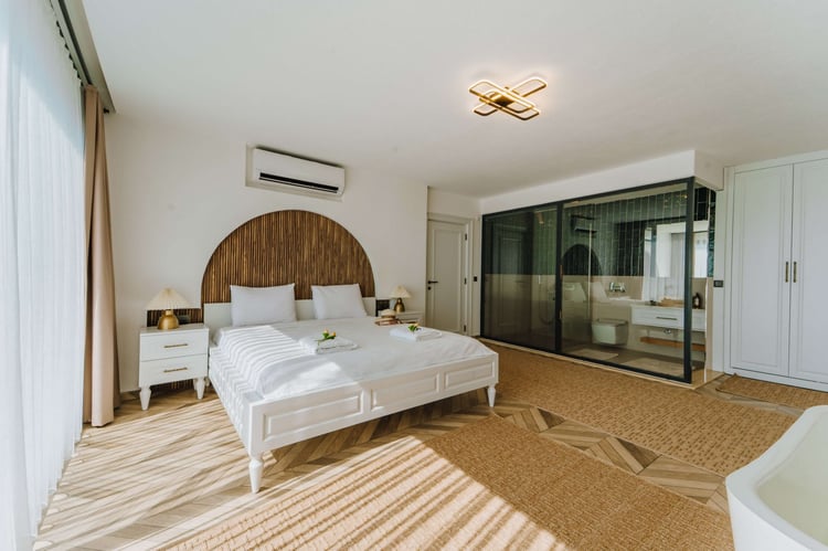 1kiralik-yazlik-deniz-manzarali-villa-villa-akbülüt-1- (34).jpg