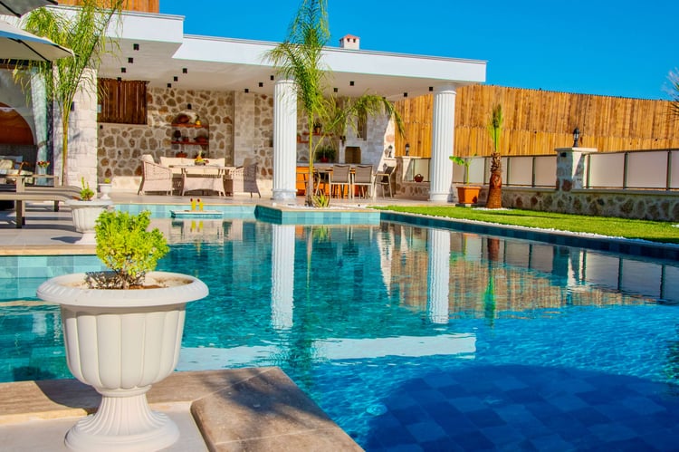 1kiralik-yazlik-jakuzili-villa-villa-elysium- (8).jpeg