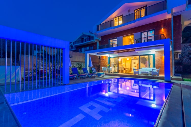 1jakuzili-yazlik-villa-villa-angel-prestige-g- (18).jpg