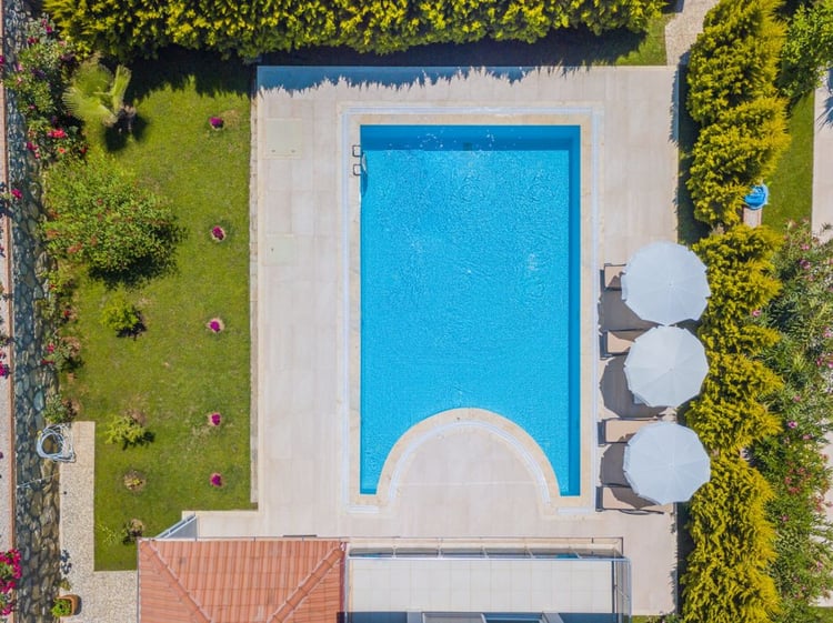 1kiralik-yazlik-tatil-villasi-villa-ahla- (5).jpg