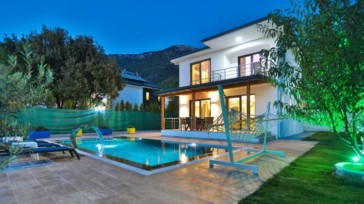 1kiralik-yazlik-villa-villa-favori-one- (13).jpeg