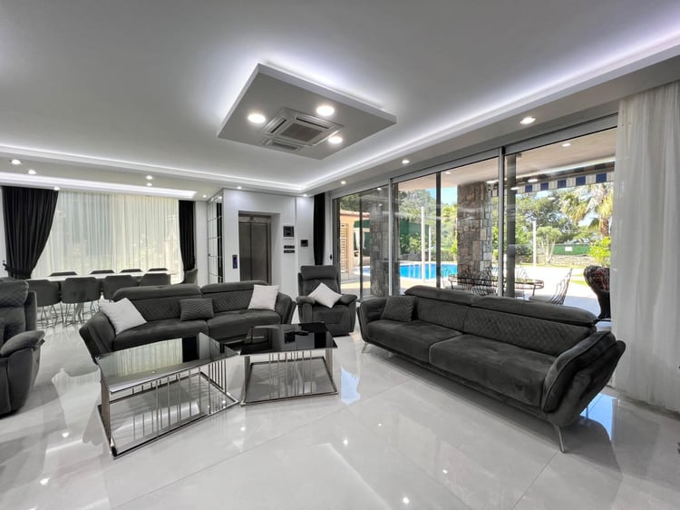 1kiralik-kalabalık-aileler-icin-uygun-villa-villa-gulistan- (11).jpeg