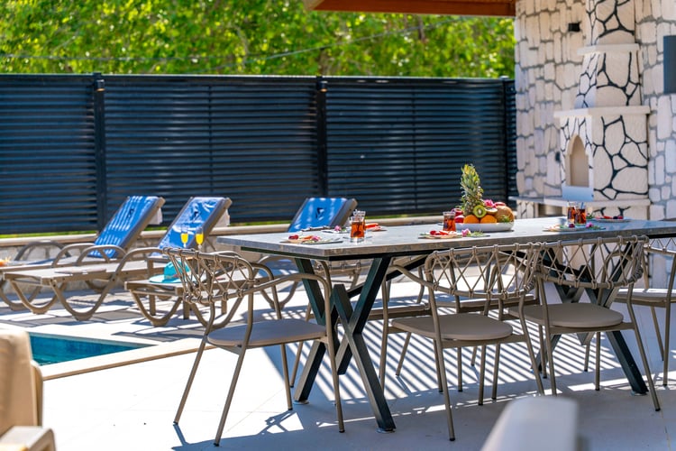 1kiralik-villa-villa-akbulut-tres- (15).jpg