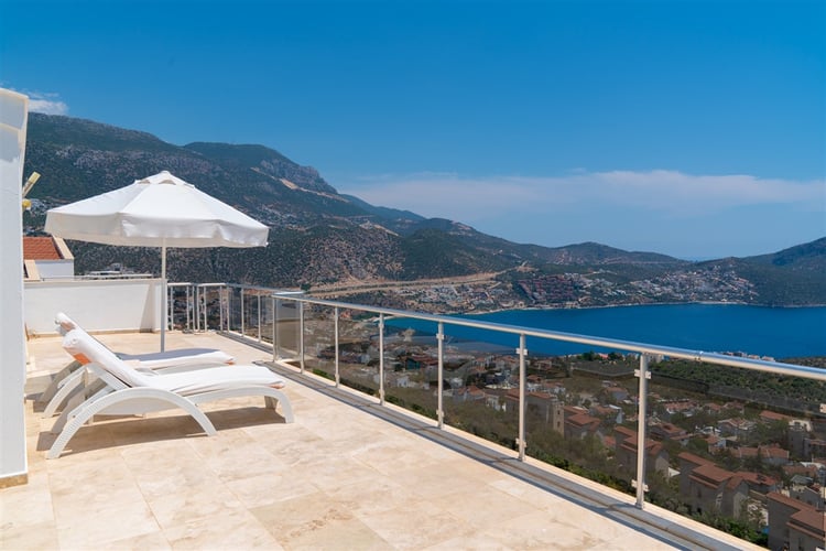 1kiralik-tatil-villasi-villa-kayra- (42).jpg