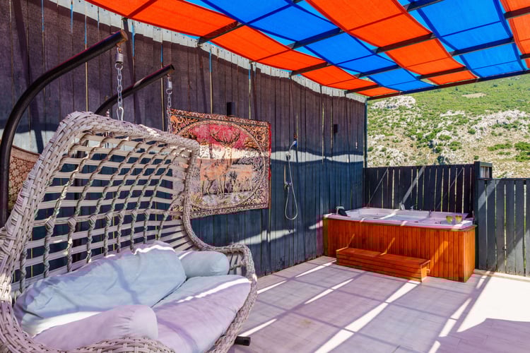 1kiralik-tatil-villasi-villa-emek- (19).jpg