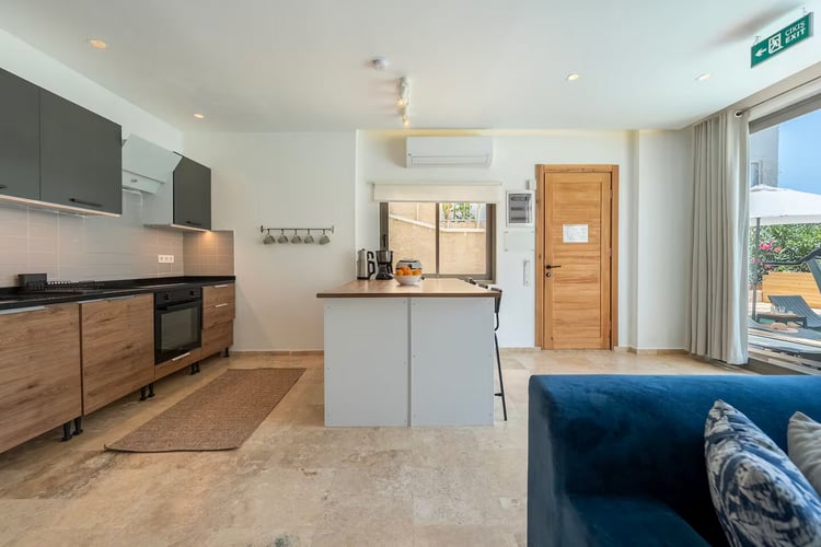 1yazlik-tatil-villasi-villa-elma-2- (3).jpg