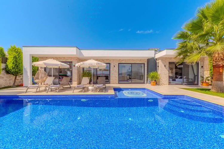 1kiralik-yazlik-villa-villa-ruzanna- (20).jpg