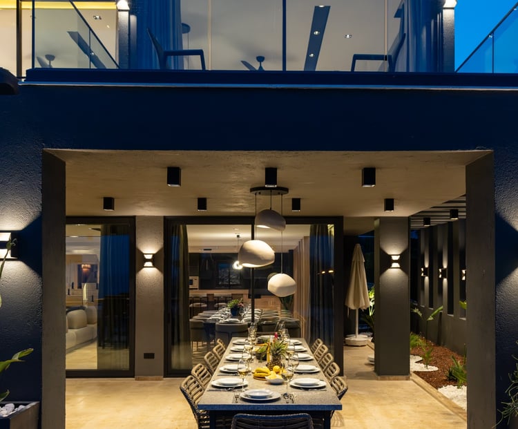 1kiralik-deniz-manzarali-villa-villa-buse-duo- (7).jpg