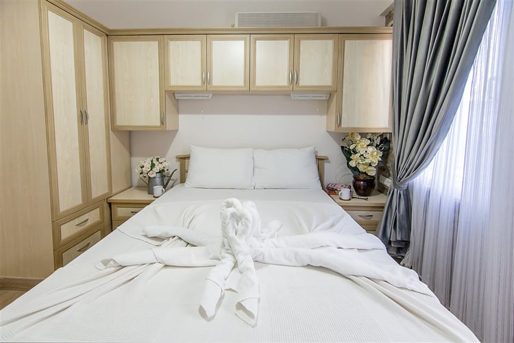 yazlik-kiralik-ortak-havuzlu-apart-apart-gokay- (21).jpg