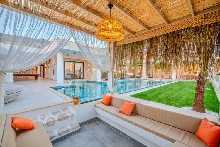 1kiralik-yazlik-jakuzili-villa-villa-elysium- (26).jpeg