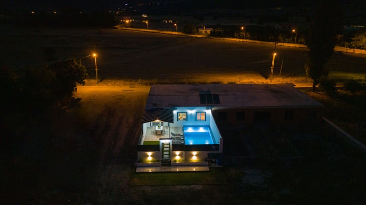 1kiralik-yazlik-villa-villa-zehra- (4).jpg