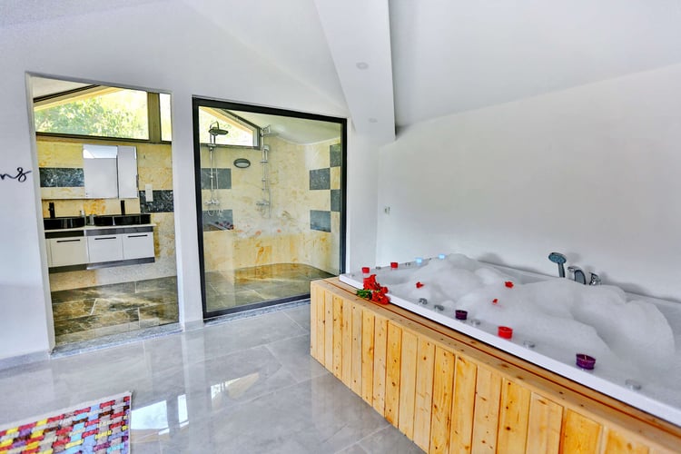 1kiralik-yazlik-villa-dorelli- (41).JPG