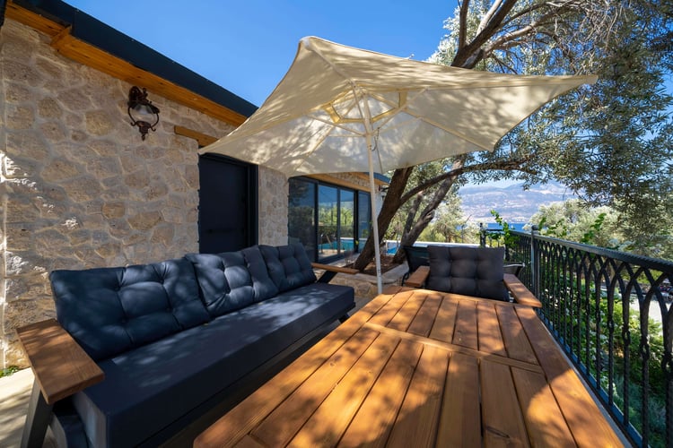 1kiralik-deniz-manzarali-villa-villa-olive-muarkuru- (7).jpg