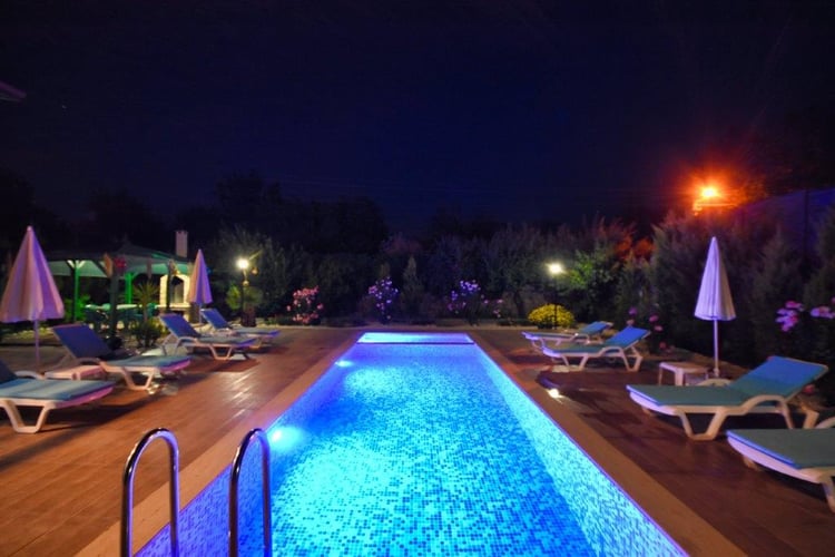 1yazlik-tatil-villasi-villa-ahududu- (12).jpeg