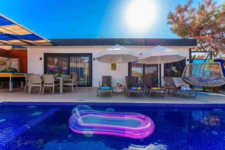 1kiralik-yazlik-villa-villa-ecba- (5).jpg