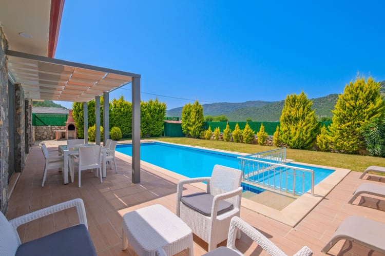 1kiralik-yazlik-villa-villa-hayat-uno- (7).jpeg