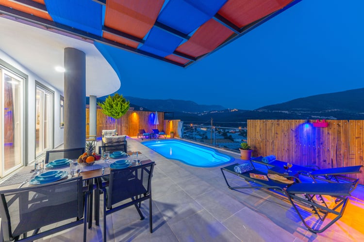 1kiralik-yazlik-villa-villa-tuana- (16).jpg