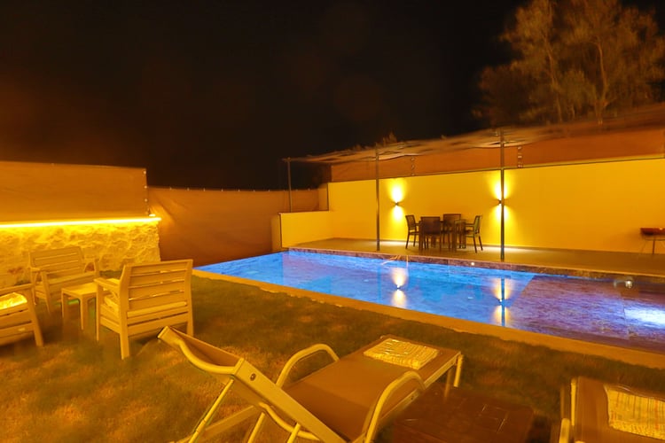 1kiralik-tatil-villasi-villa-askhane- (11).JPG