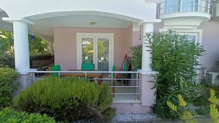 kiralik-ortak-havuzlu-apart-apart-baba- (11).jpg