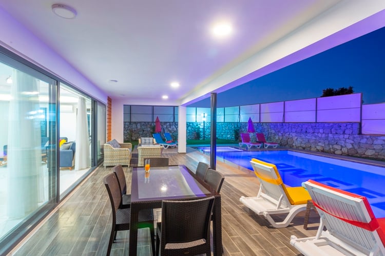 1kiralik-yazlik-villa-villa-sherbella- (12).jpg