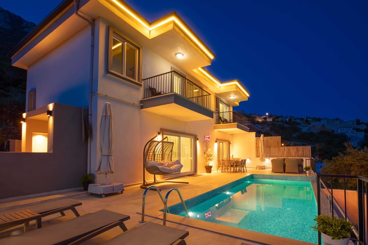 1kiralik-tatil-villasi-villa-ata- (3).jpg