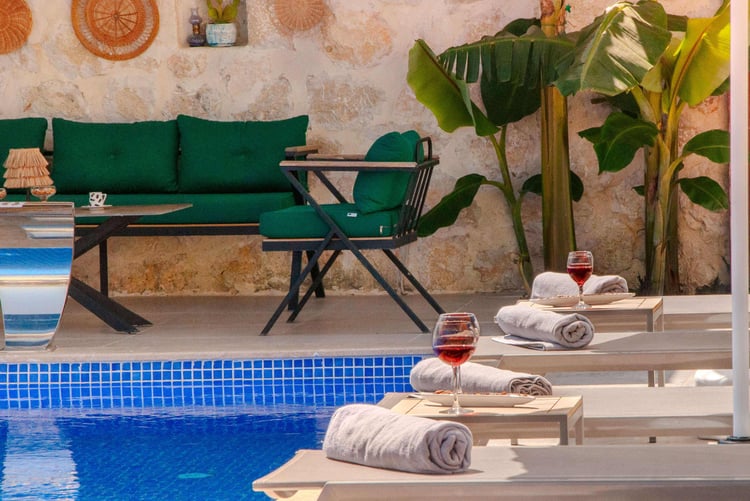 1kiralik-yazlik-villa-villa-ruzanna- (11).jpg