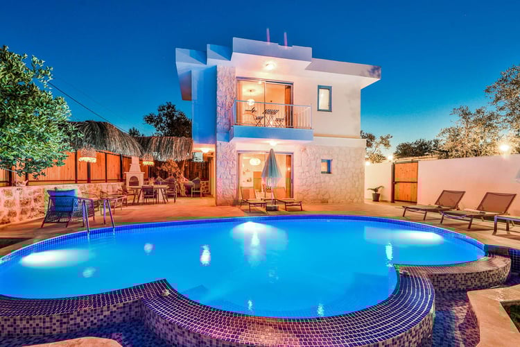 1kiralik-yazlik-villa-villa-leto- (20).jpg