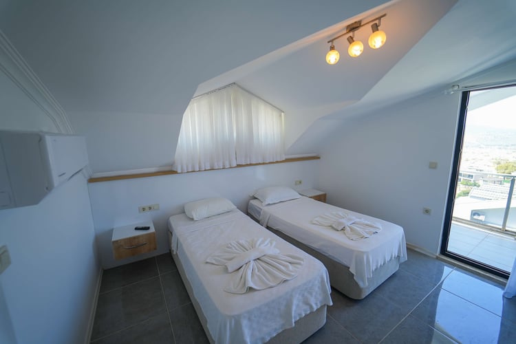 1kiralik-tatil-villasi-villa-angel-pretige-b- (26).jpg