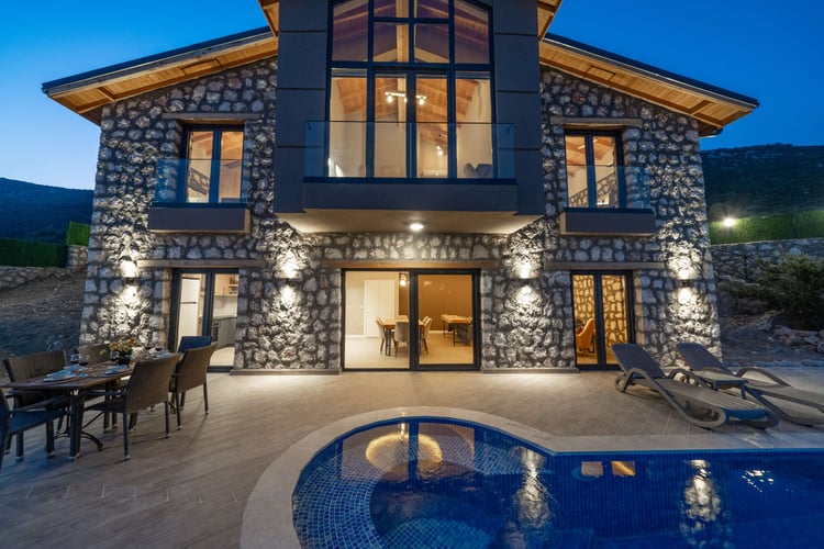 1kiralik-yazlik-villa-villa-buyuk-ada- (21).jpg