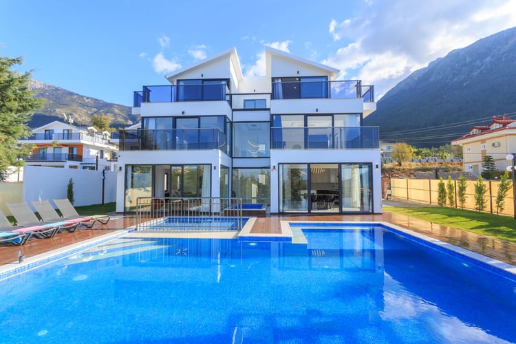 1kiralik-yazlik-villa-villa-kanada- (2).jpg