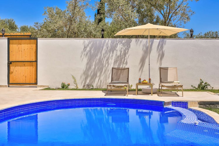 1kiralik-yazlik-villa-villa-leto- (10).jpg