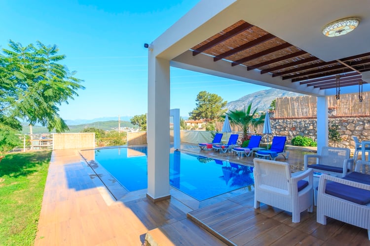 1jakuzili-yazlik-villa-villa-angel-prestige-g- (9).jpg