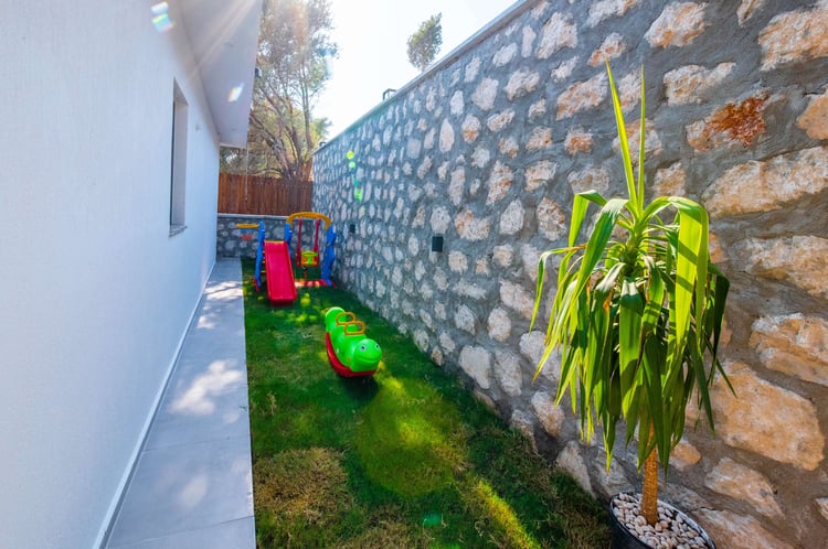 1kiralik-tatil-villasi-villa-asmina- (4).jpg