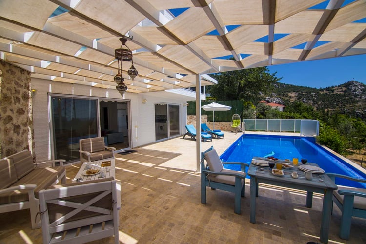 1kiralik-yazlik-villa-villa-koybal- (13).jpg