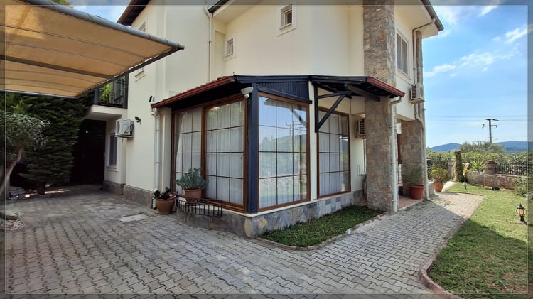 1kiralik-yazlik-tatil-villasi-villa-crocus- (4).jpg