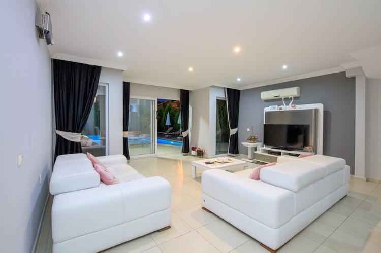 1kiralik-yazlik-tatil-villasi-villa-ahla- (21).jpg