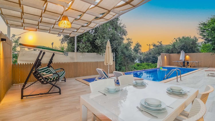 1kiralikyazlik-villa-villa-netya- (16).JPG