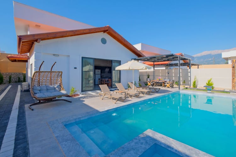 1yazlik-kiralik-tatil-villasi-villa-doga-9- (7).JPG