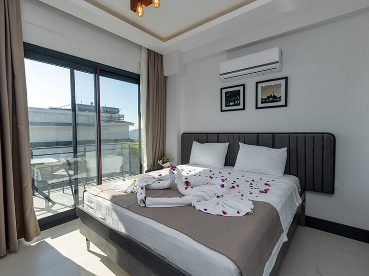 1kiralik-yazlik-villa-inci- (25).jpg