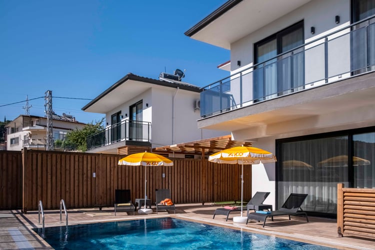 1kiralik-yazlik-tatil-villasi-villa-savaya-two- (17).jpg