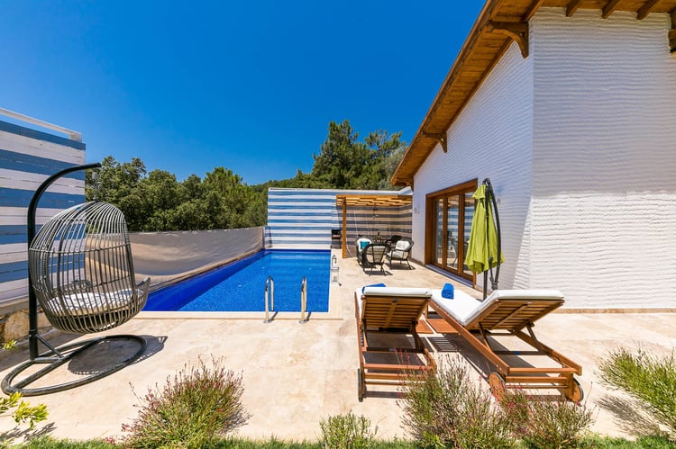 1kiralik-yazlik-tatil-villasi-villa-sunset-three- (21).jpg