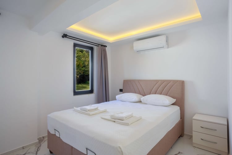 1kiralik-yazlik-villa-villa-kanada- (26).jpg