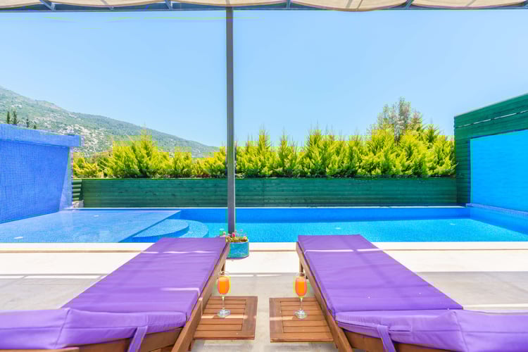 1kiralik-yazlik-villa-villa-leonardo (4).jpg